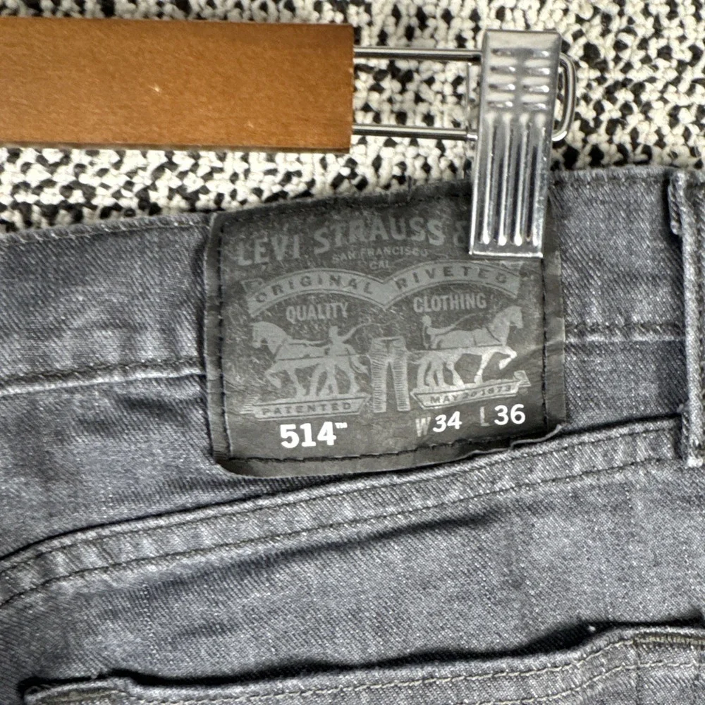 Levis 514 Mens Jeans 34‎ X 36 (Actual 34 X 33) Straight Gray
